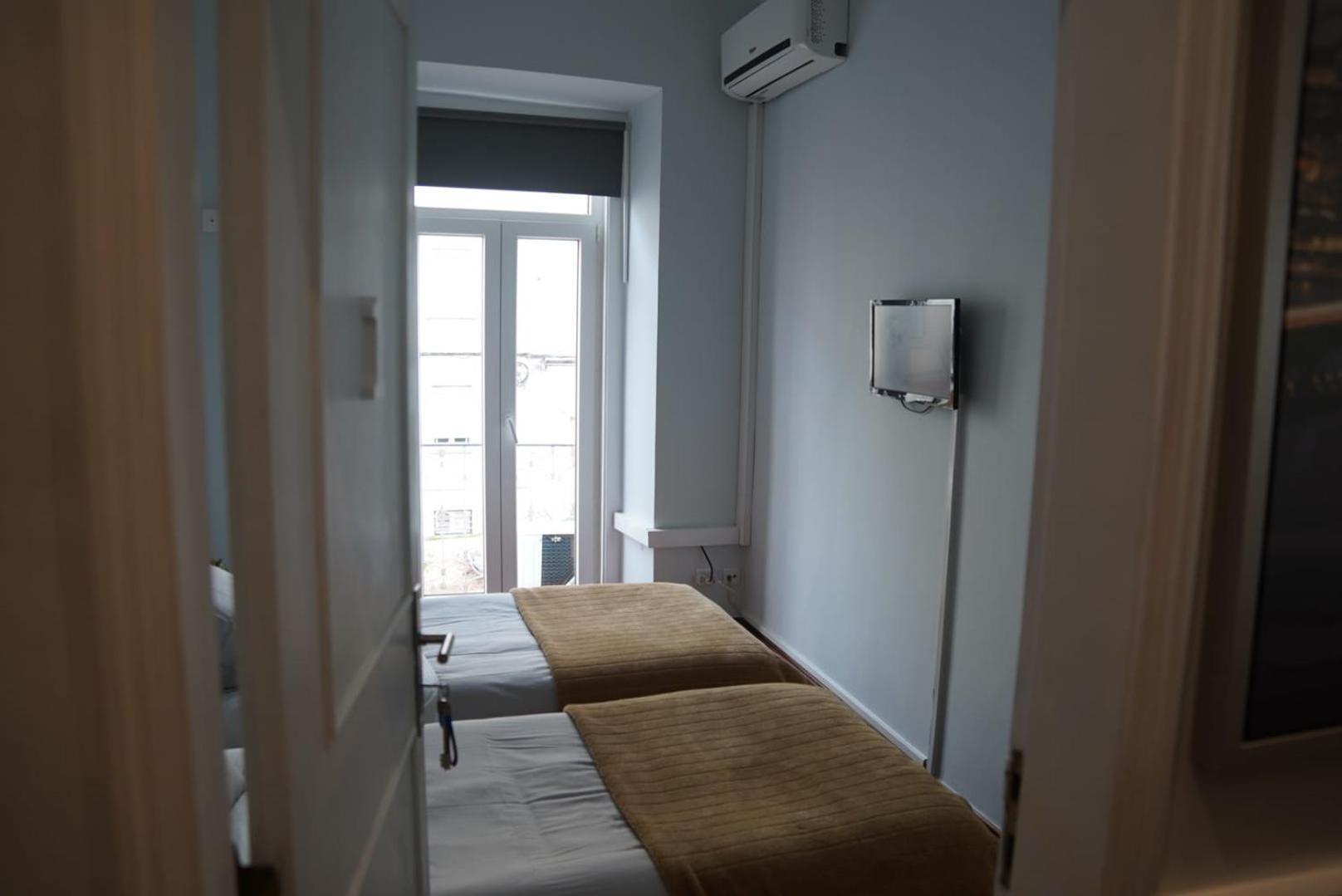 Bisengototo Homestay Lisbon Luaran gambar