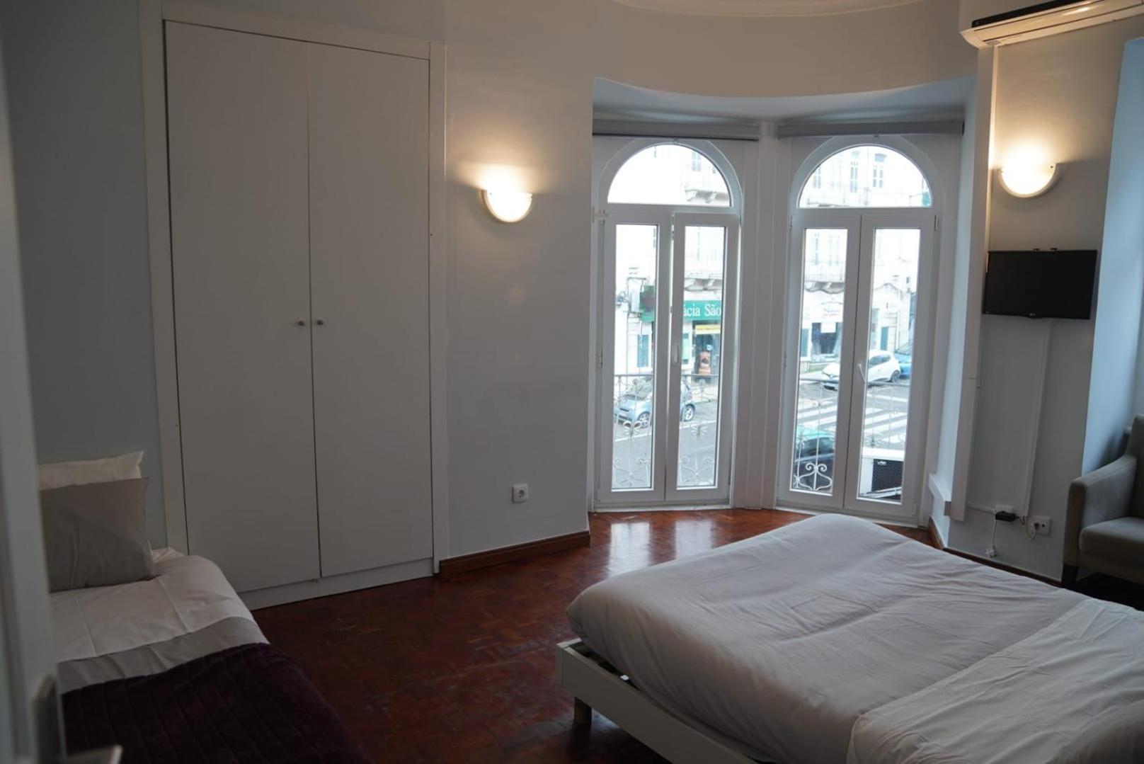 Bisengototo Homestay Lisbon Luaran gambar