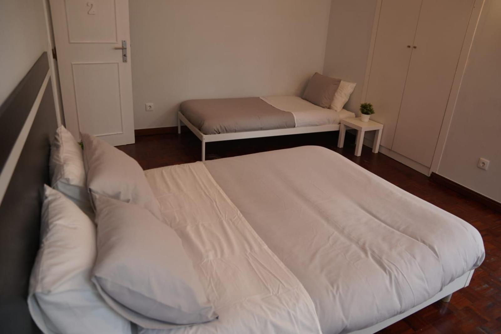 Bisengototo Homestay Lisbon Luaran gambar