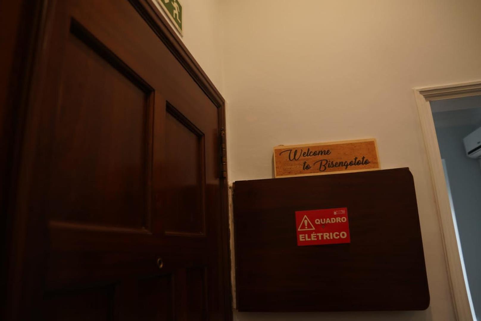 Bisengototo Homestay Lisbon Luaran gambar